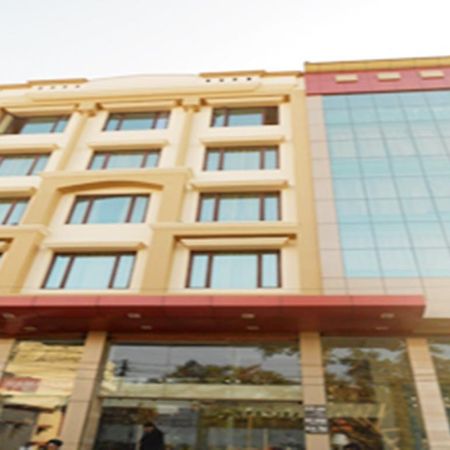 Hotel Crown Palace Allāhābād Junction Exteriér fotografie